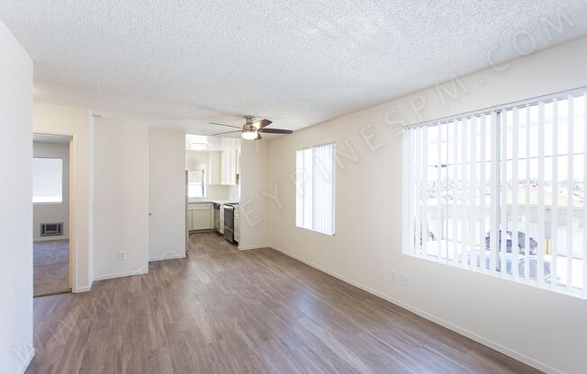 Perfect Hillcrest 2BR Apartment with 2 Parking Spaces and Onsite Laundry!