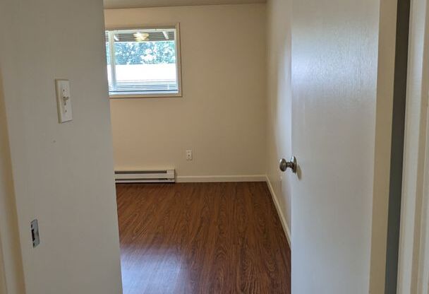2 beds, 1 bath, 800 sqft, $1,413, Unit 3485-11