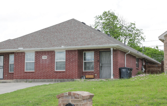 2616 NW 22 ST