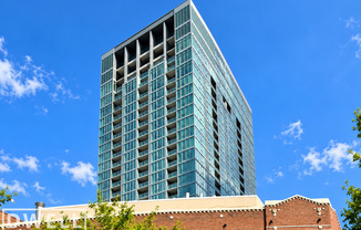 369 W Grand Ave