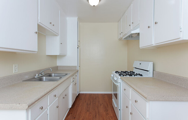 1 bed, 1 bath, $1,675