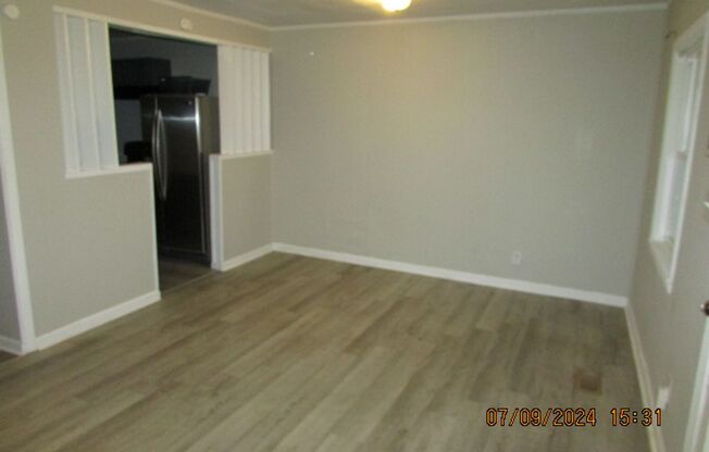 3 beds, 2 baths, $1,495