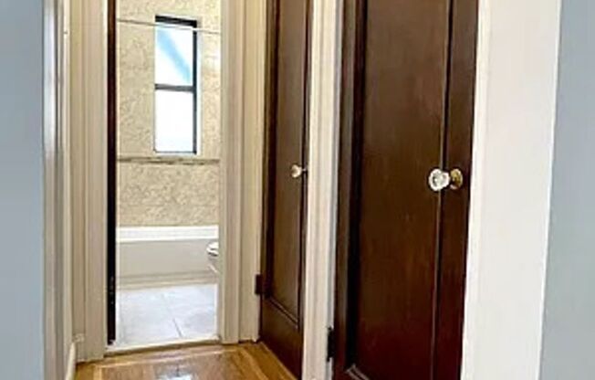 712 West 176 Realty LLC