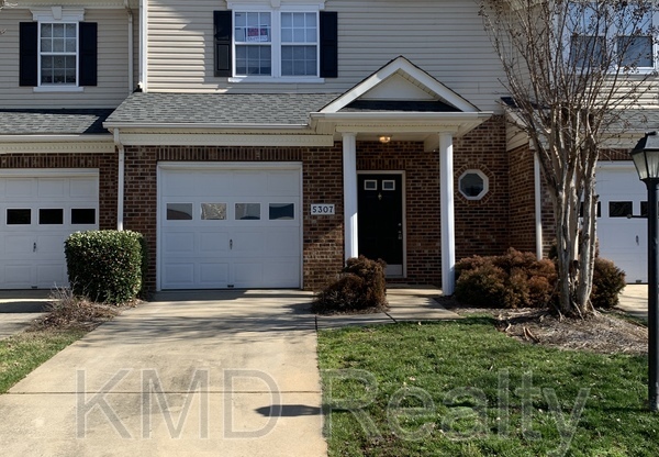 5307 WAVERLY LYNN LN