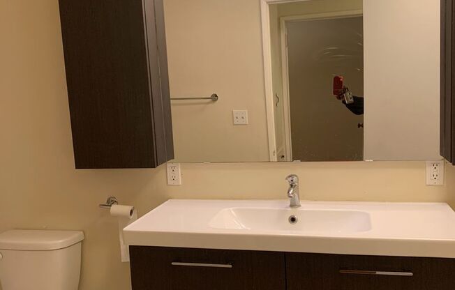 1013 Ocean Park LLC Trust