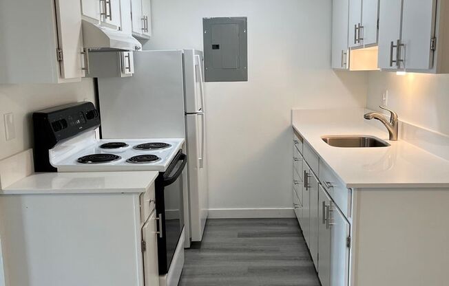 Vuemont - Renovated Modern Apartments - Renton