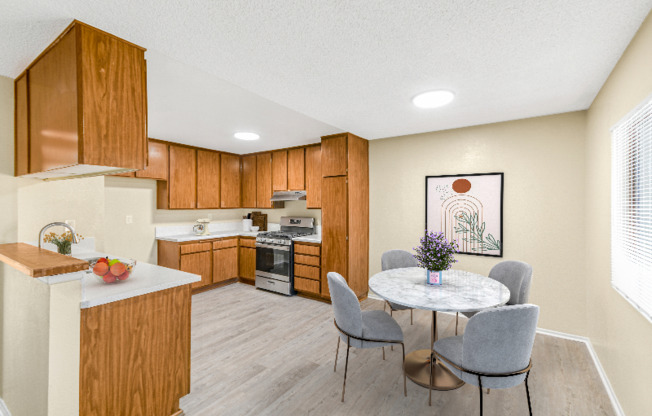 38225 12 ST E