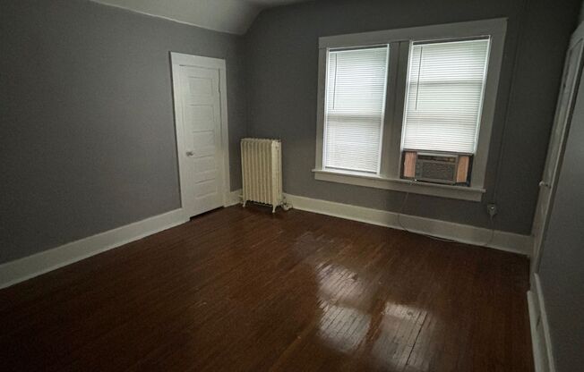 626 S 12th - 12H Apartments