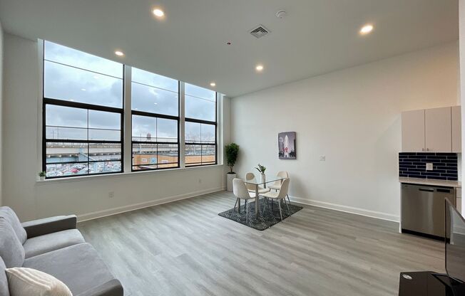 1 bed, 1 bath, 575 sqft, $1,195, Unit Unit 57