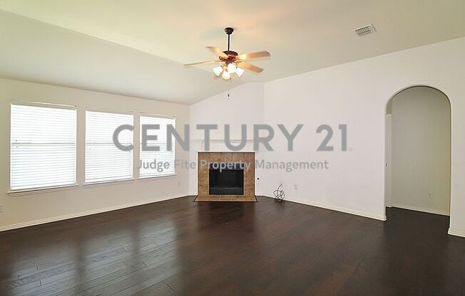 Lovely 3/2/2 in Frisco's Panther Creek Estates For Rent!