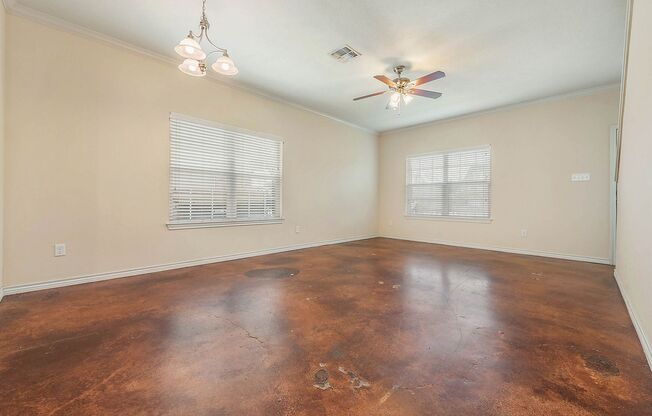 Available August 2026! 4 Bed, 3 Bath in Horse Haven Estates!!