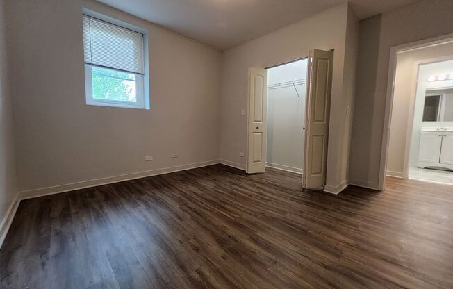 7419-35 S Colfax Ave.