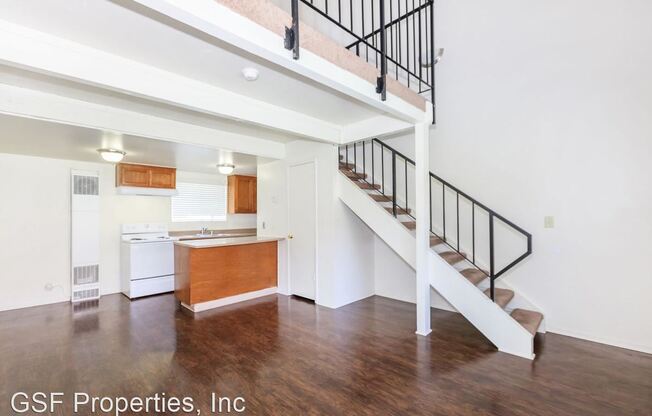 4294 N Hughes Ave.