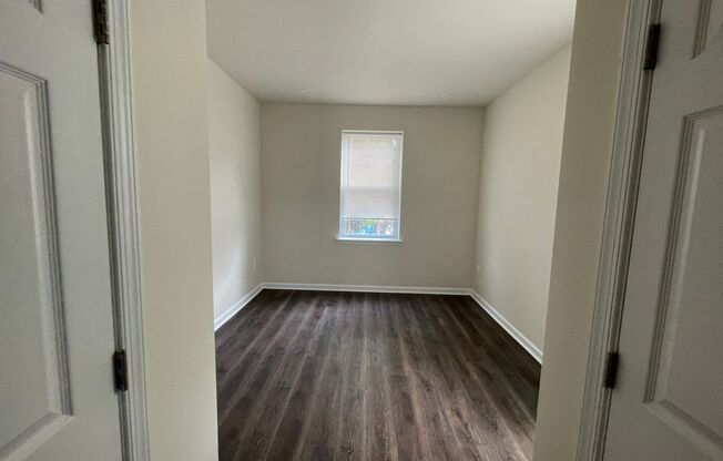 3 beds, 1.5 baths, $1,350, Unit 709 N. 39th Street - 2nd Floor