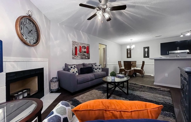 Interior Designed Living Area | Plantation Flats | North Charleston, SC
