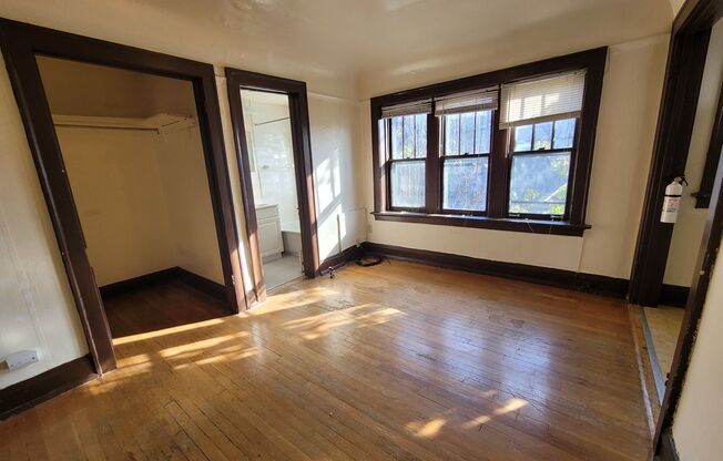 Studio, 1 bath, $745, Unit 111