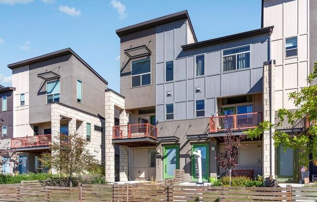 5656 N EMPORIA ST
