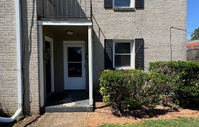 Downtown living at its best! Remodeled - 2-Story End-Unit is convenient to all that Downtown Greenville has to offer. 2 BD, 1 Full BA - freshly painted, New LVP Flooring, New Stainless Appliances