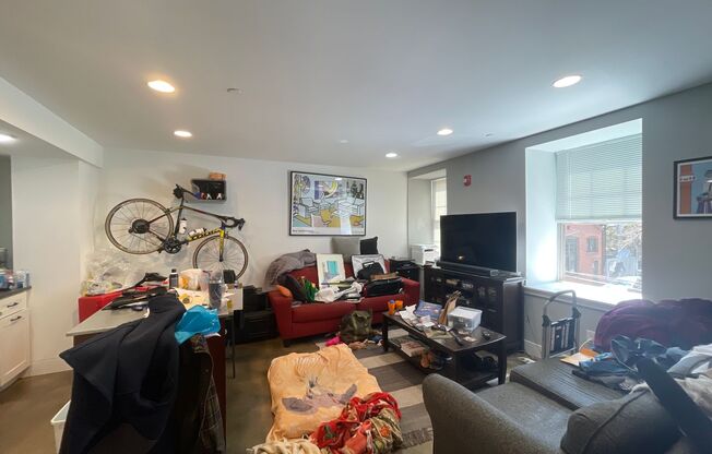 1101 Frankford - Residential
