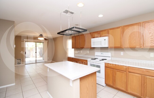 3694 E JASPER DR