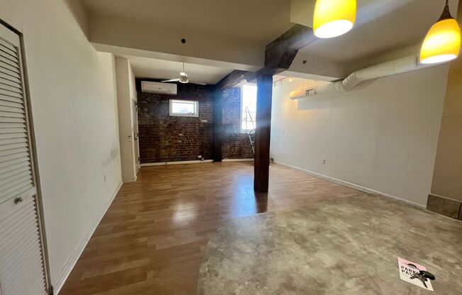 Studio, 1 bath, $1,029, Unit 3B