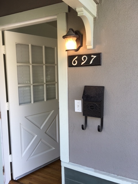 1 bed, 1 bath, 564 sqft, $2,275