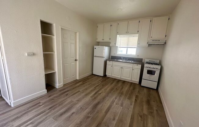 1 bed, 1 bath, 450 sqft, $1,400