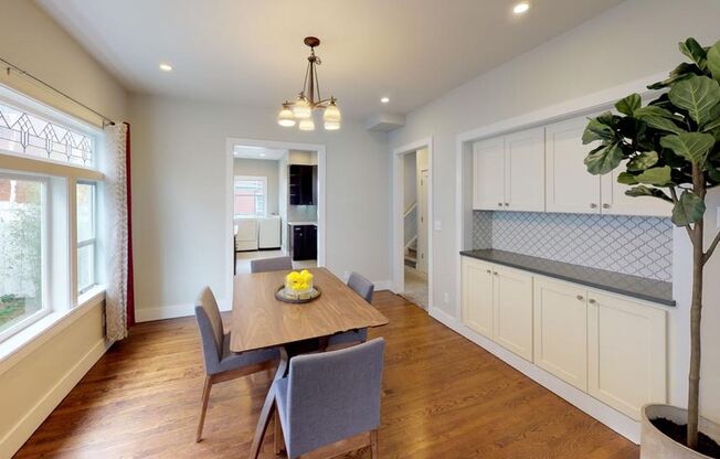 A564 - 5649 11th Ave NE (Duplex)