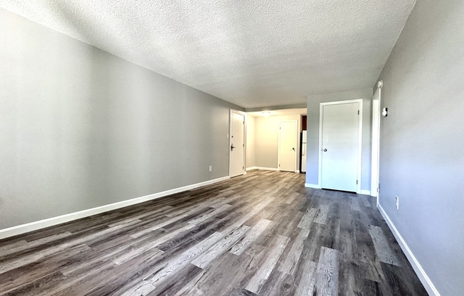 1 bed, 1 bath, 655 sqft, $2,100, Unit 9