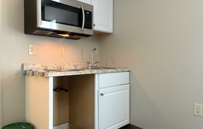 183 Jewett Parkway