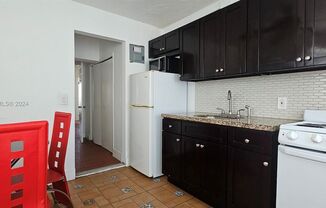 3 beds, 2 baths, $3,500, Unit # 1 2