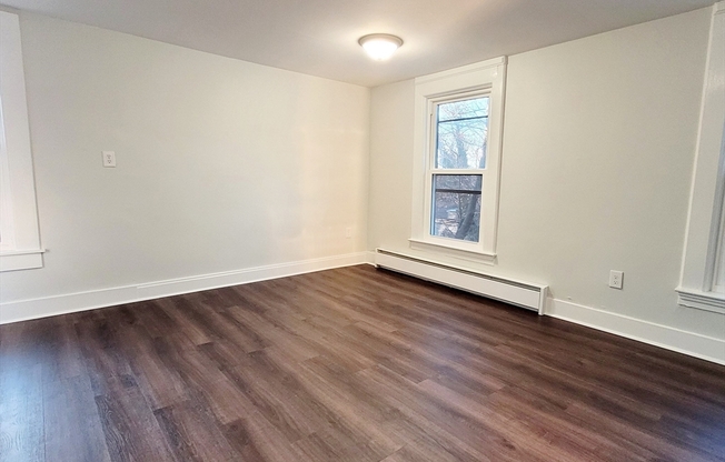 1 bed, 1 bath, 775 sqft, $1,600, Unit 3