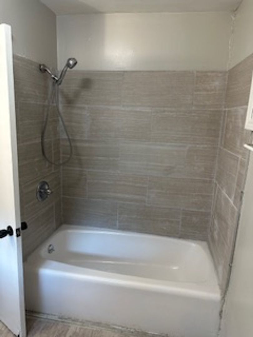 Beautifully Remolded 2 Bedroom 1 Bath in Waldo