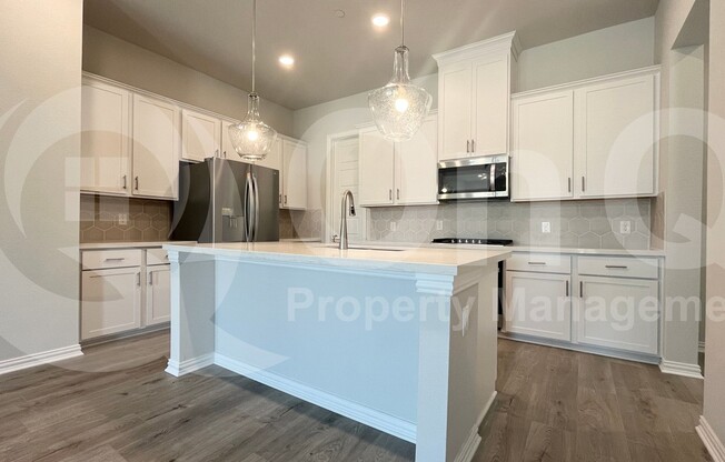4169 PYRAMID LN