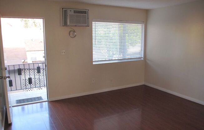 Studio, 1 bath, 450 sqft, $1,600, Unit C