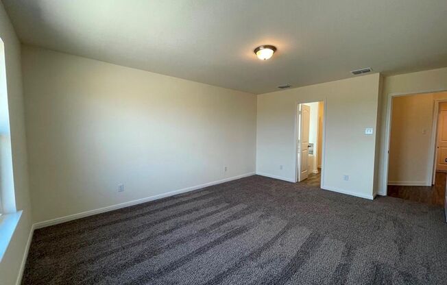 3 beds, 2 baths, $1,750