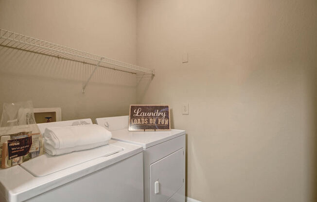 Lincoln Villas on Memorial In-Unit Washer and Dryer
