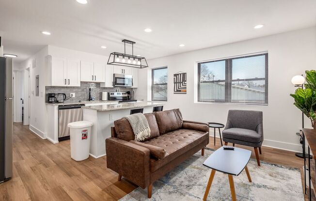 Ideal East Side Location with Easy Downtown Access on Livingston