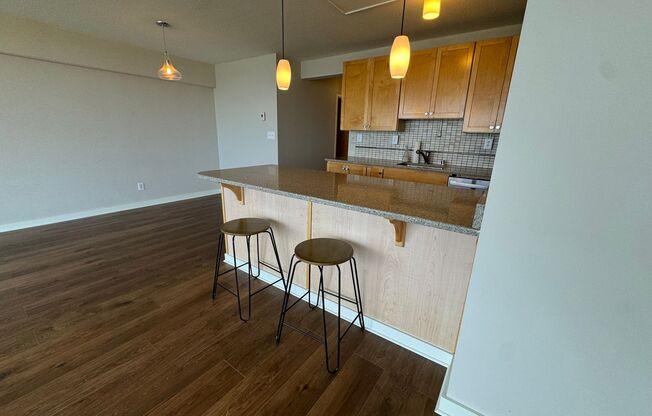 1 bed, 1 bath, $1,950