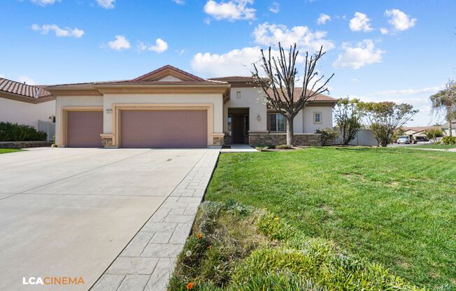 Resort-Style Living in Solera 55+ Community!