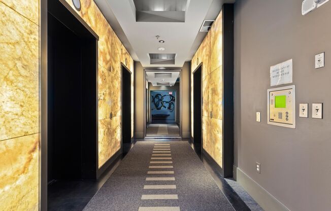 1 bed, 1 bath, $2,295, Unit Unit 1816