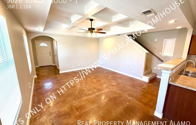 5026 Summitwood