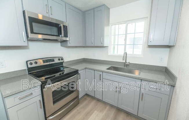 2030 STANTON AVE