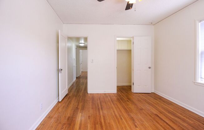 2 beds, 1 bath, $1,600