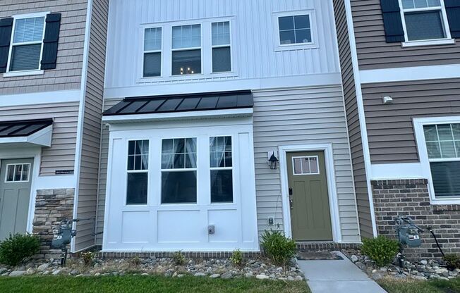 New construction 3 bedroom, 3.5 bathroom condo available for rent. Grassfield HS district.