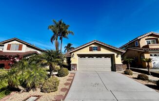 Gorgeous 3B 2BA Home w/ Canyon Views!