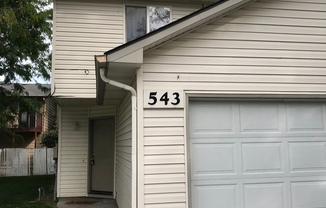 1 car garage with 2 bedroom and 1.5 bathrooms, this townhome will not last long