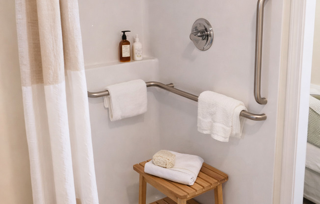 Studio, 1 bath, 150 sqft, $1,017, Unit F-6