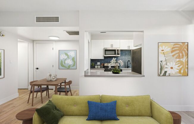 1 bed, 1 bath, 700 sqft, $1,199, Unit H105