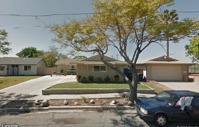 Beautiful Canyon View Home on a Cul de Sac